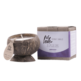 We love the planet kokosnoot kaars, Coconut candle 