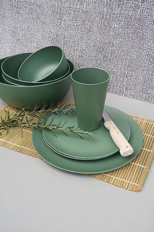 Rosemary Green duurzaam servies van bioplastic - Zuperzozial verkooppunt GreenPicnic