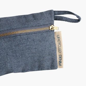 Upcycled Denim pen etui van gerecycled spijkergoed