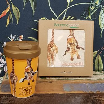 Bon Apetit servet en PLA coffee to go beker met Giraf bij Greenpicnic