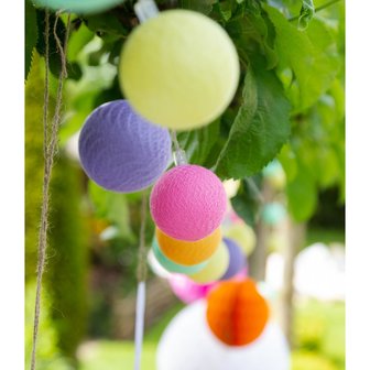 CBL Cotton Ball Lights Arco Iris bij GreenPicnic