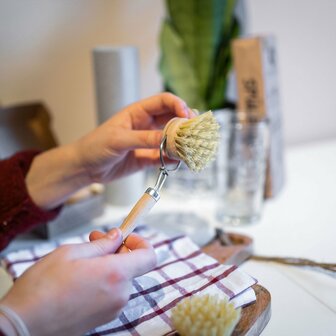 Chinchilla duurzame afwasborstel van hout met vervangbare borstelkop - Webshop GreenPicnic