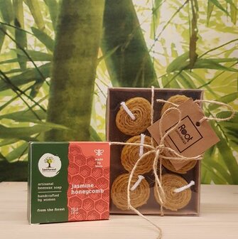 Bijenwas waxinelichtjes en zeep bij Greenpicnic