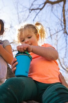 Kid Kanteen kinderbeker met rietje blauw