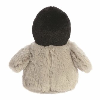 Achterkant baby pinguin Eco Nation knuffel van gerecycled plastic - GreenPicnic