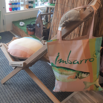 Imbarro bay shopper met vis print bij Greenpicnic