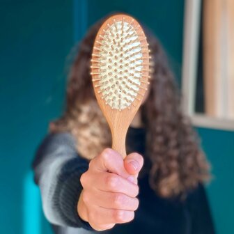 Houten haarborstel, duurzame haarverzorging bij Greenpicnic