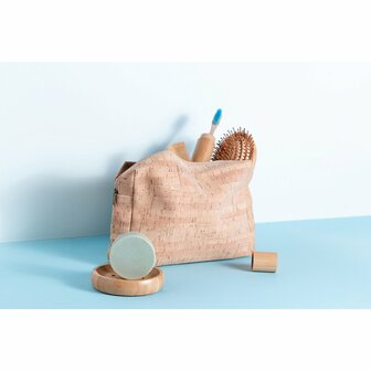 Toilettas van natuurlijk kurk bij Greenpicnic