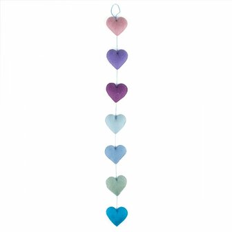 Fairtrade slinger van multi colour vilten hartjes