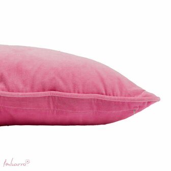 Zijkant Imbarro Cushion Lala P Blush, fluwelen sierkussen - GreenPicnic