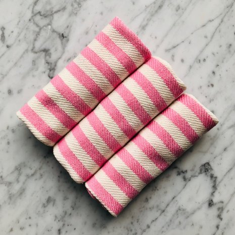 Wasdoekjes set van drie gemaakt van biologisch gecertificeerd Oeko Tex 100 katoen roze