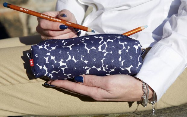 GreenPicnic - Donkerblauwe gevoerde etui, fairtrade gemaakt door Earth Squared in Vietnam