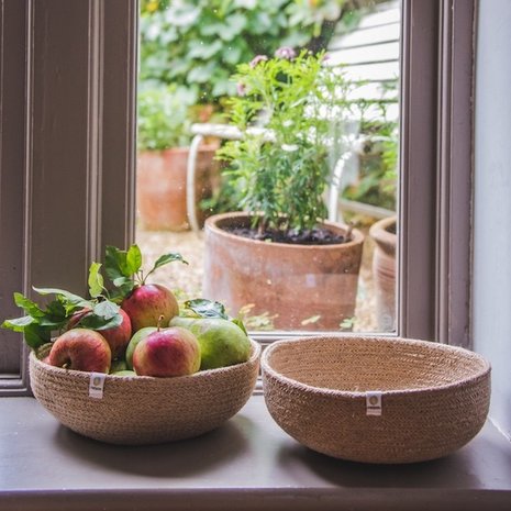 GreenPicnic, Seagrass bowl large natural van reSpiin