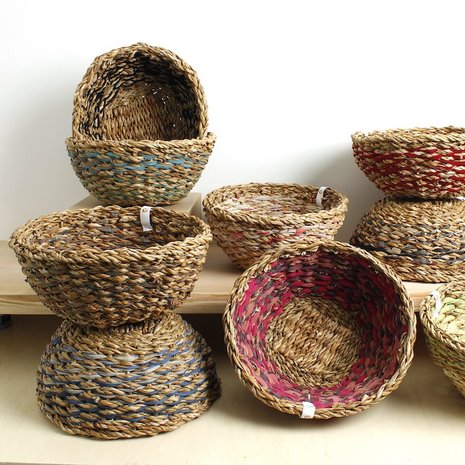 reSpiin schalen van natuurlijk seagrass en gerecycled sari - GreenPicnic