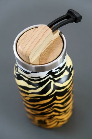 The ZOO thermosfles met tijger print en bamboe dop en draaglus