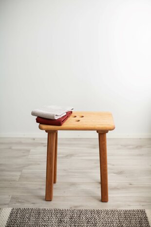 Ecofurn Jaakko tafel of kruk van naturel elzenhout