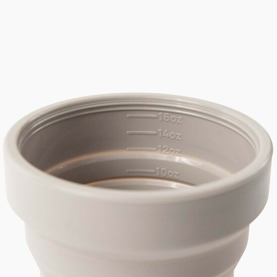 Detail Hunu opvouwbare beker van beige siliconen