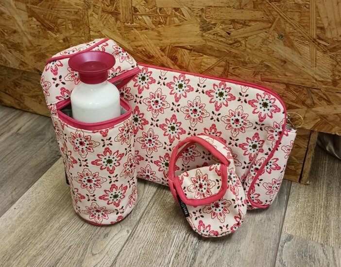 Keep Leaf Floral serie van biologisch katoen bij Greenpicnic