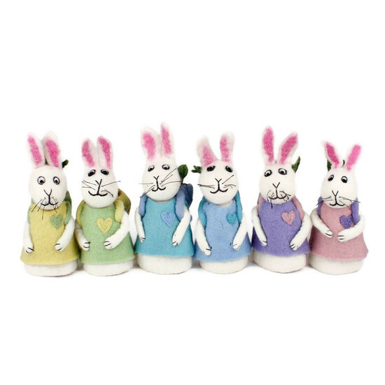 GreenPicnic - Fairtrade paashaas eiwarmers van vilt 