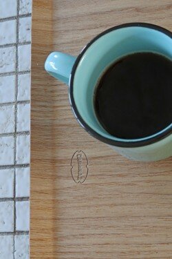 Merk Cabanaz met kopje