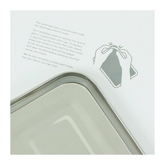 Slice of Green Buruni Leak resistant Two tier lunch box