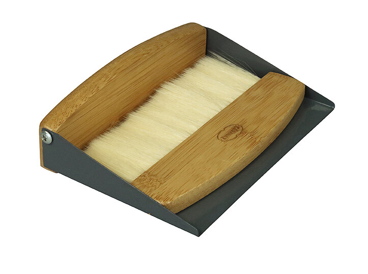 Cabanaz tafelveger van bamboehout en grijs metaal bij GreenPicnic