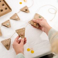 Feestslinger knutselpakket Blossombs bloembommetjes