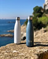 Izy Bottles thermosflessen in wit en blauw
