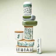 Bioloco Plant serie van bioplastic met groene print bij Greenpicnic