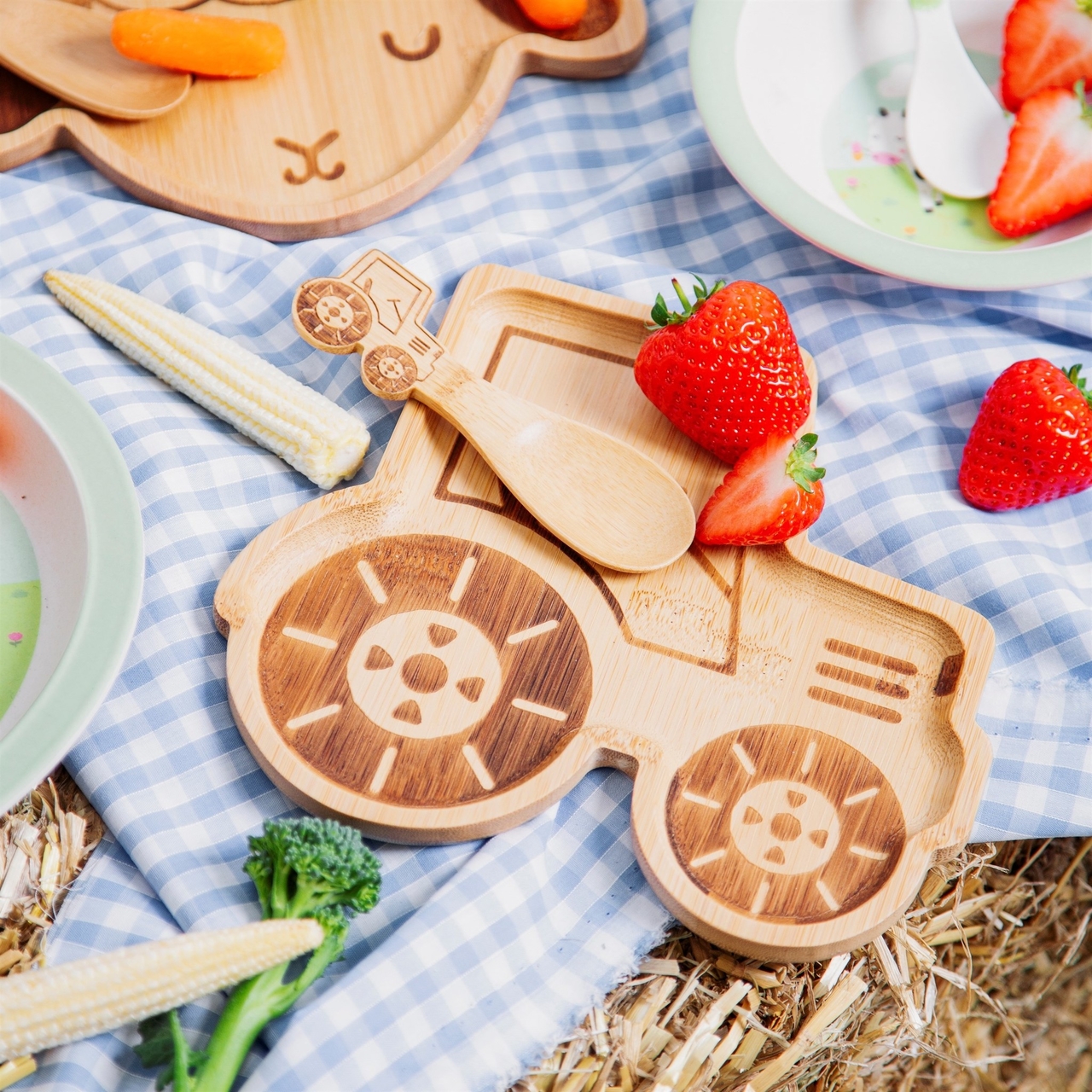 Sass &amp; Belle Tractor bamboo plate - duurzaam bamboe bordje - Greenpicnic -  GreenPicnic