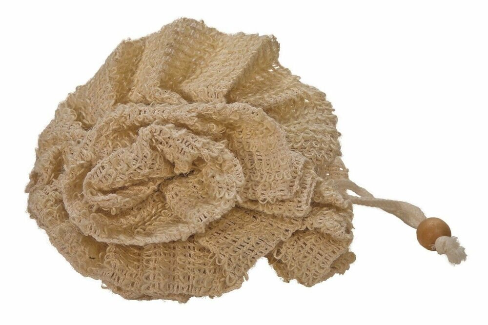 Sisal 'flower' spons van Croll & Denecke.