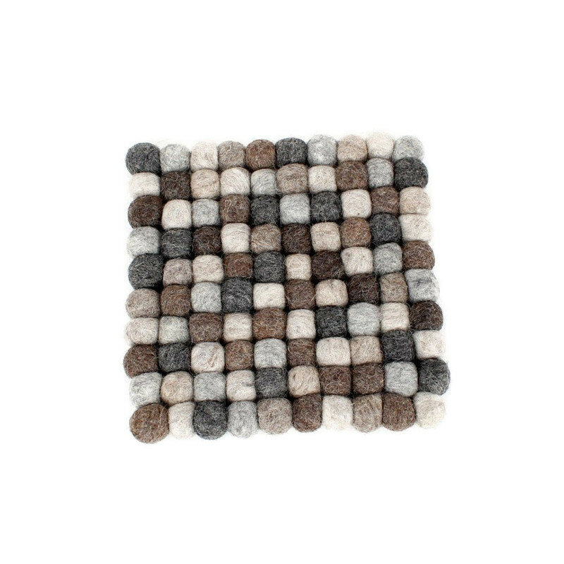 FairTrade vilten onderzetter van Sjaal met Verhaal, 20x20cm Naturel
