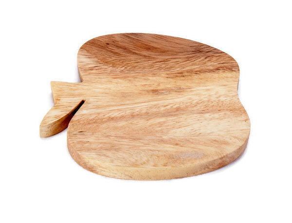 FairTrade houten onderzetter in appel vorm 15cm.