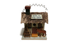 Fairtrade huisje van hout - Home of the Brave Fairtrade huisje van hout - Home of the Brave